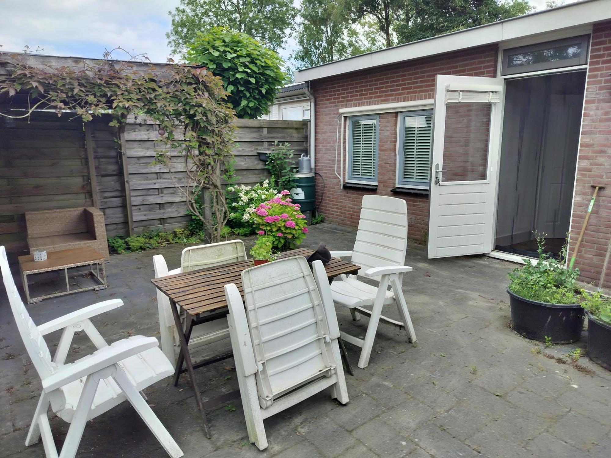 Solstice, Quiet Cottage In Bruinisse, Zeeland エクステリア 写真